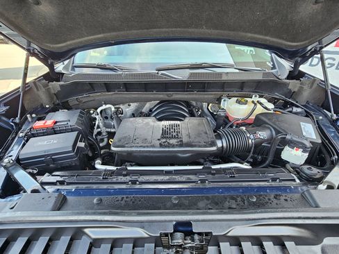 Used 2021 Chevrolet Silverado 1500 LTZ w/ LTZ Premium Package AWD/4WD image 31