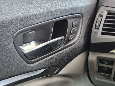 Used 2017 Acura MDX FWD image 26