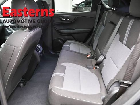Used 2025 Chevrolet Blazer LT FWD image 21