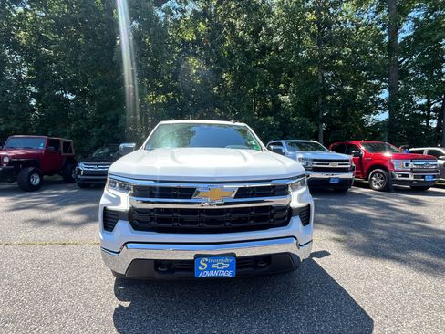 Used 2026 Chevrolet Silverado 1500 LT AWD/4WD image 8