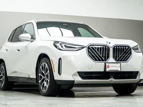 Used 2025 BMW X3 xDrive30 w/ Premium Package AWD/4WD image 4