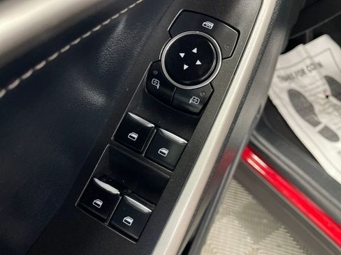 Certified 2023 Ford Explorer XLT w/ Equipment Group 202A image 17