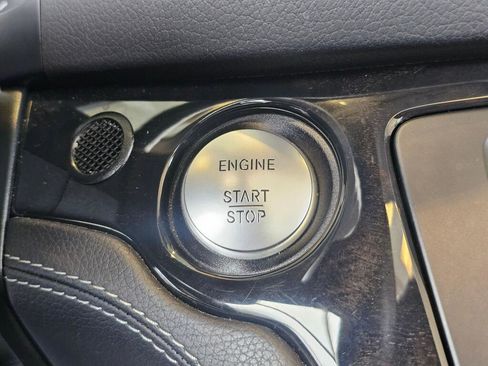 Used 2019 Mercedes-Benz SL 550 image 36