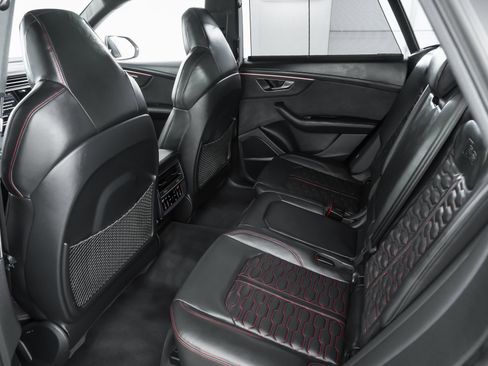 Used 2024 Audi RS Q8 image 11