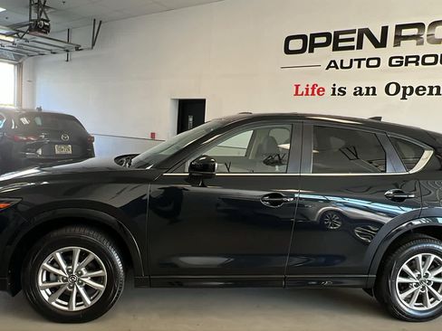 Certified 2025 MAZDA CX-5 AWD 2.5 S w/ Preferred Package image 3