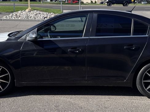 Used 2011 Chevrolet Cruze LT FWD image 5