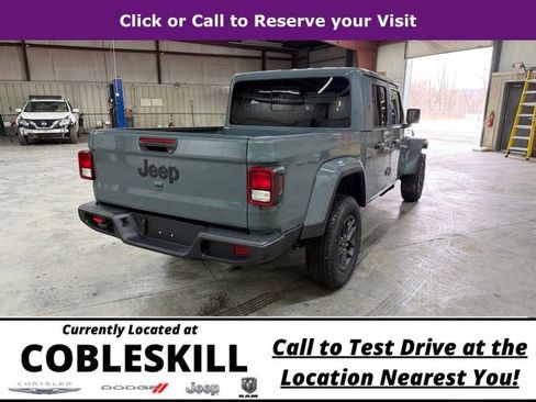 New 2026 Jeep Gladiator Sport image 4