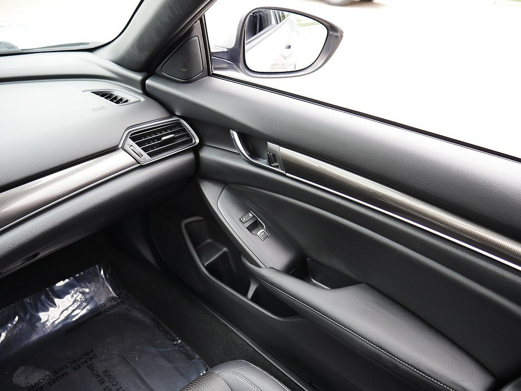 Used 2020 Honda Accord Sport image 24