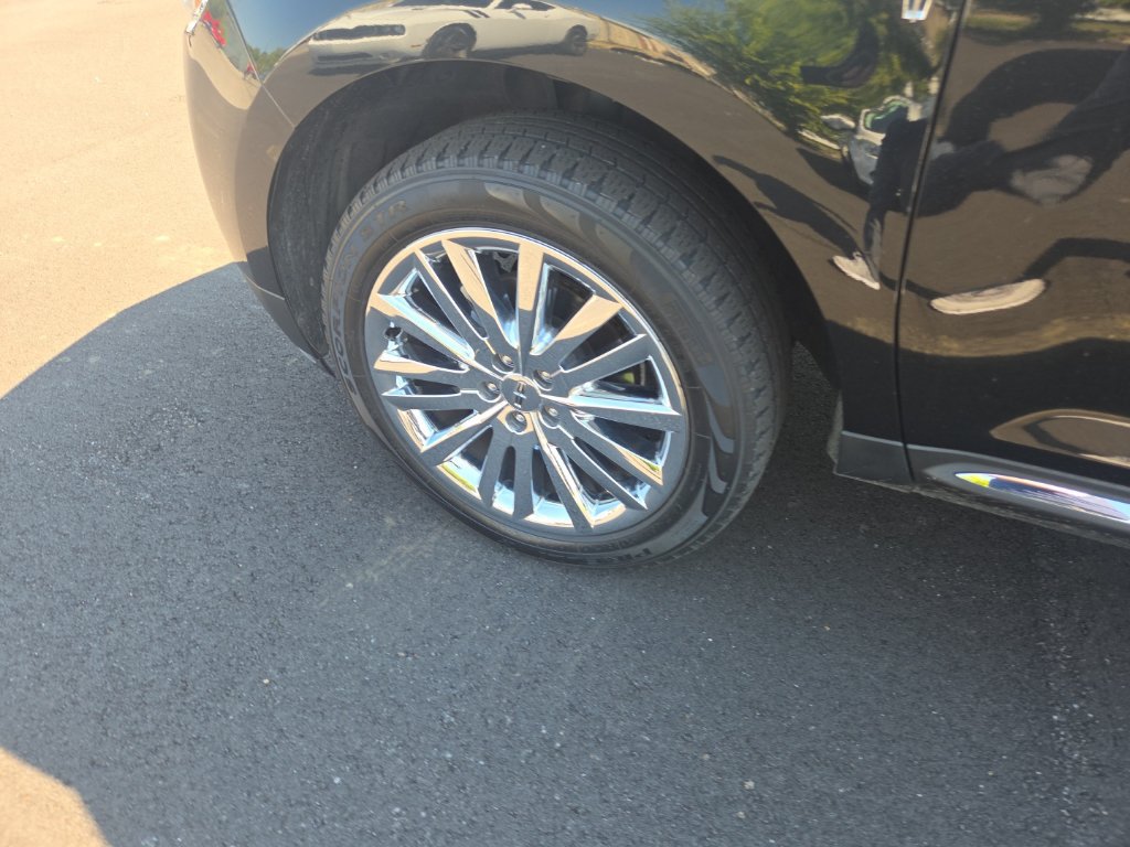 Used 2015 Lincoln MKX FWD w/ Equipment Group 102A image 22