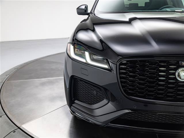 New 2026 Jaguar F-PACE R-Dynamic S AWD/4WD image 11