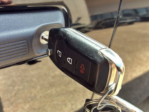 Used 2023 Ford Maverick XLT FWD image 41