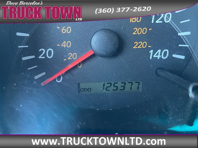 Used 2005 Toyota Highlander 2WD V6 w/ Appearance Pkg image 22