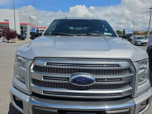 Used 2015 Ford F150 Platinum w/ Equipment Group 701A Luxury AWD/4WD image 3