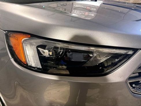 Used 2022 Ford Edge SEL image 30