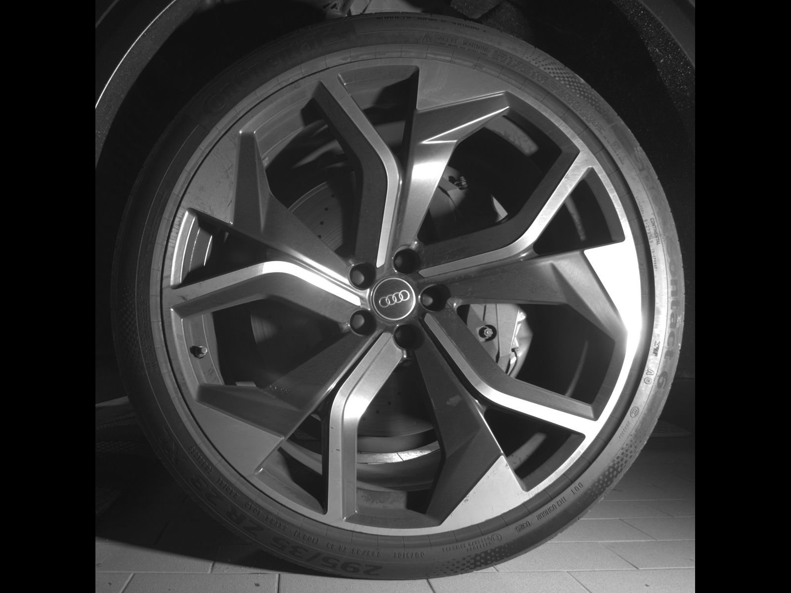 Used 2024 Audi RS Q8 AWD/4WD image 10