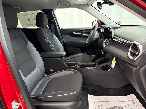New 2026 Chevrolet TrailBlazer LT image 9