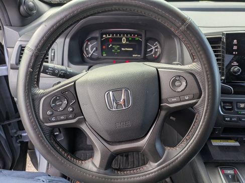 Certified 2023 Honda Passport TrailSport image 18