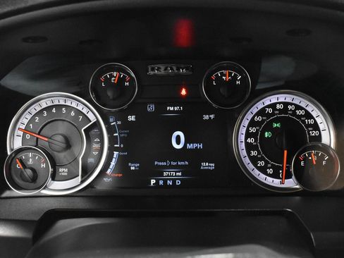 Used 2021 RAM 1500 Classic Warlock image 18