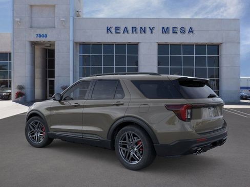 New 2026 Ford Explorer ST image 30