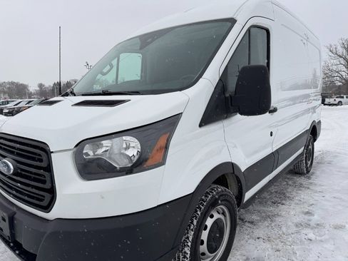 Used 2019 Ford Transit 250 T-250 130 Med Rf 9000 GVWR Sl w/ Interior Upgrade Package image 9