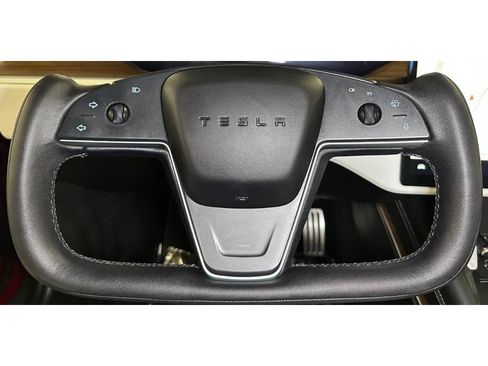 Used 2024 Tesla Model S AWD/4WD image 21