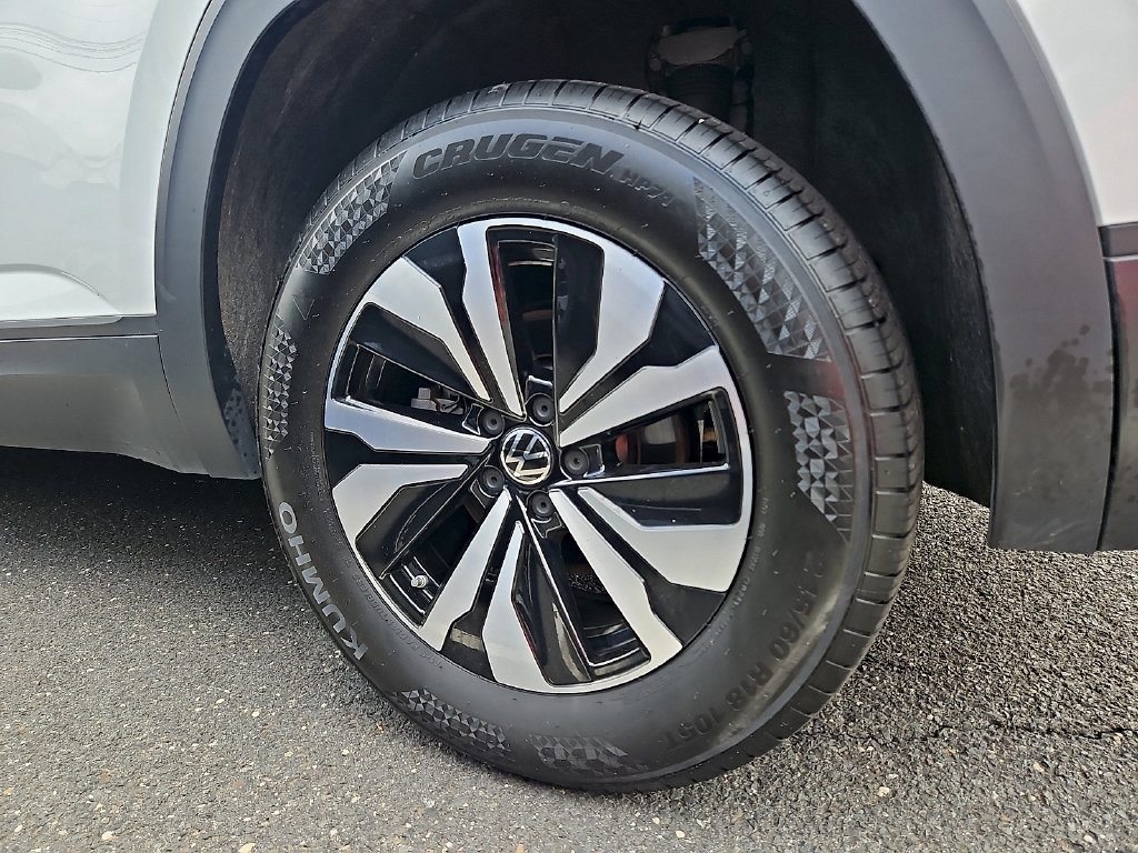 Certified 2025 Volkswagen Atlas SE AWD/4WD image 8