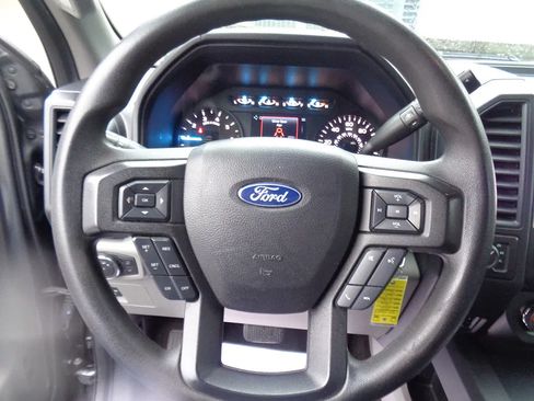 Used 2019 Ford F150 XL w/ Equipment Group 101A Mid AWD/4WD image 10