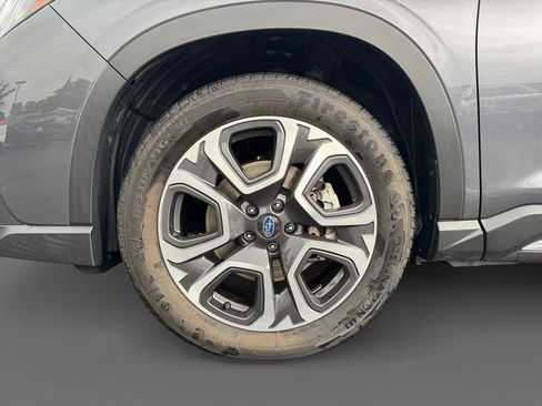 Used 2023 Subaru Ascent Limited AWD/4WD image 14