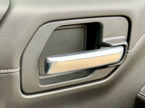 Used 2022 Chevrolet Silverado 1500 RST w/ LPO, Blackout Package image 54