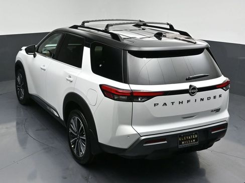 New 2026 Nissan Pathfinder Platinum image 28