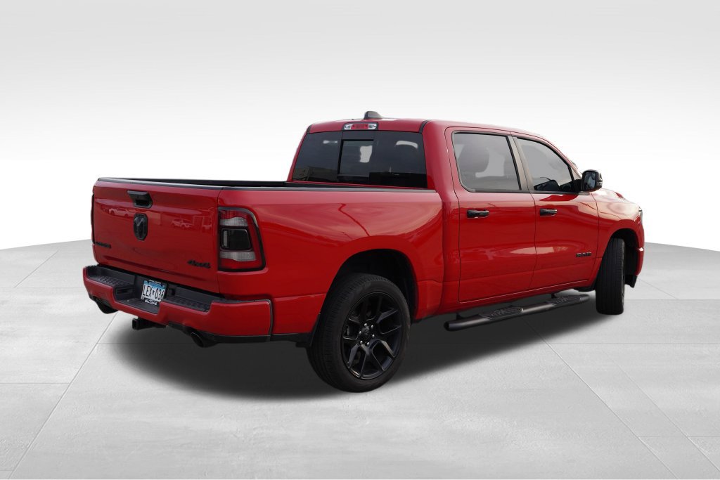 Used 2024 RAM 1500 Laramie AWD/4WD image 3