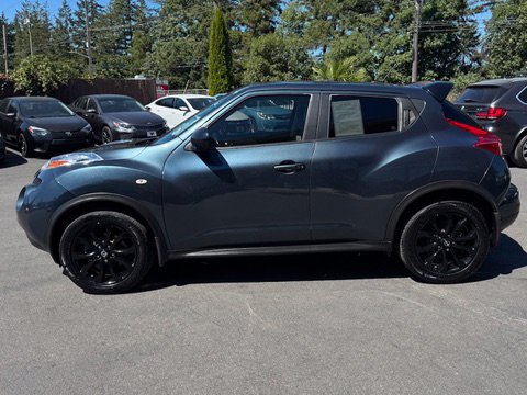 Used 2013 Nissan Juke SV w/ Midnight Edition FWD image 4