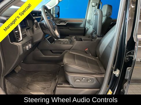 Used 2024 GMC Sierra 3500 Denali w/ Denali Reserve Package AWD/4WD image 8