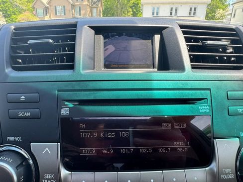 Used 2011 Toyota Highlander SE w/ Tow Pkg AWD/4WD image 18
