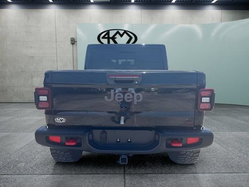 Used 2021 Jeep Gladiator Rubicon AWD/4WD image 4