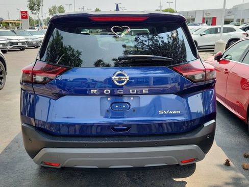 Used 2021 Nissan Rogue SV AWD/4WD image 4