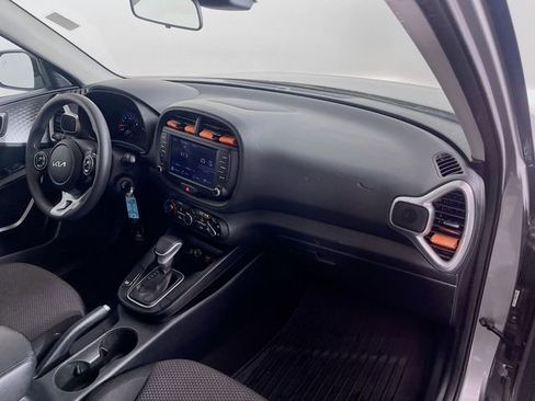 Used 2022 Kia Soul LX w/ Technology Package image 27