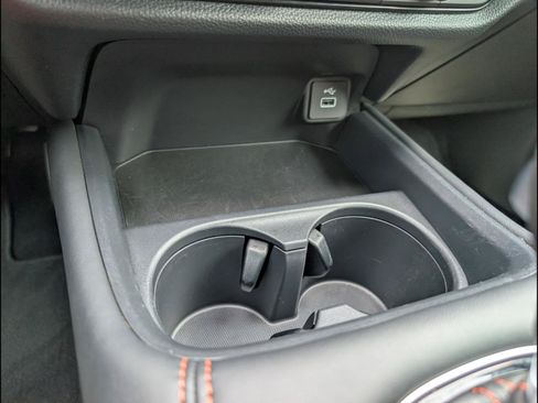 Certified 2025 Honda HR-V Sport image 12