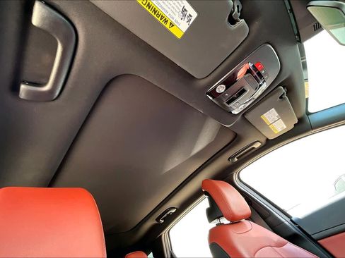 Used 2023 Kia Sportage SX image 14