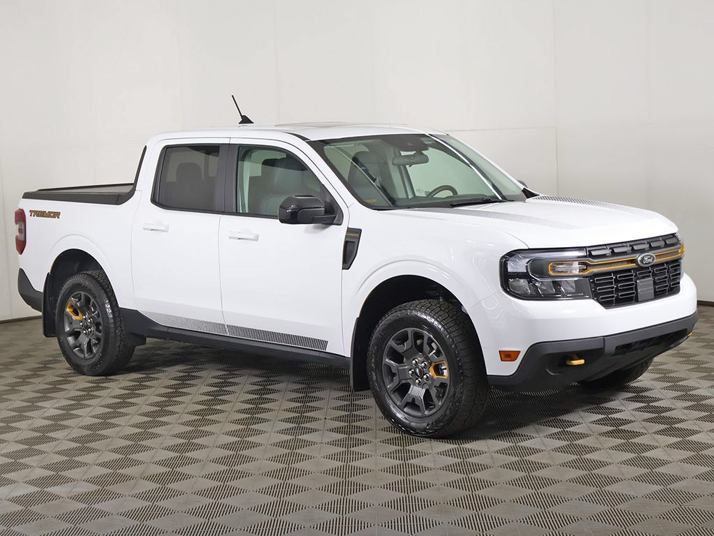 Used 2024 Ford Maverick Tremor w/ Tremor Off-Road Package AWD/4WD image 2