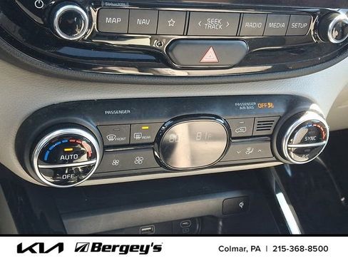 Used 2023 Kia Soul EX image 17