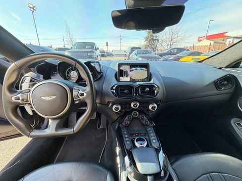 Used 2020 Aston Martin V8 Vantage Coupe RWD image 15