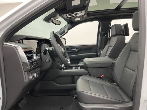 New 2026 GMC Yukon XL Denali w/ Denali Reserve Package AWD/4WD image 22