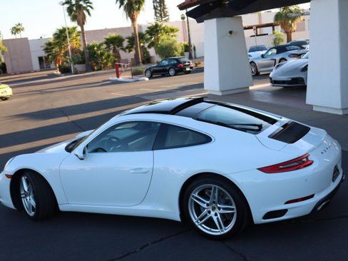 Used 2017 Porsche 911 Carrera image 16