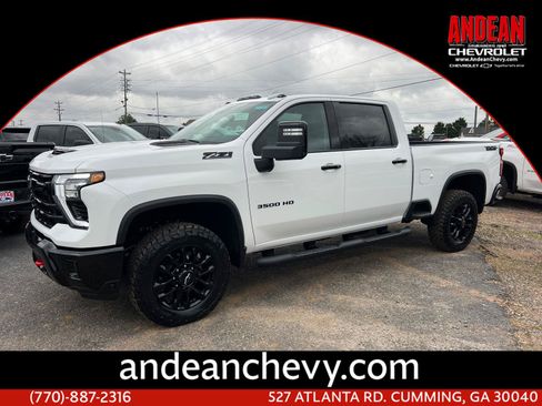 New 2026 Chevrolet Silverado 3500 LTZ w/ LTZ Plus Package AWD/4WD image 1