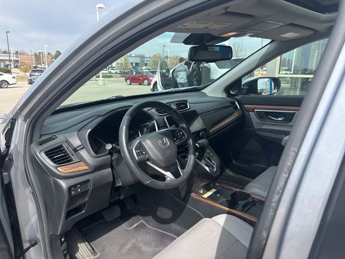 Used 2020 Honda CR-V Touring image 10