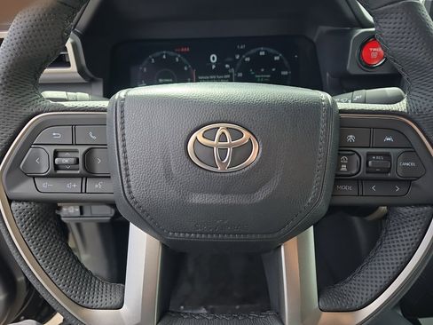 New 2026 Toyota Tacoma TRD Off-Road AWD/4WD image 24