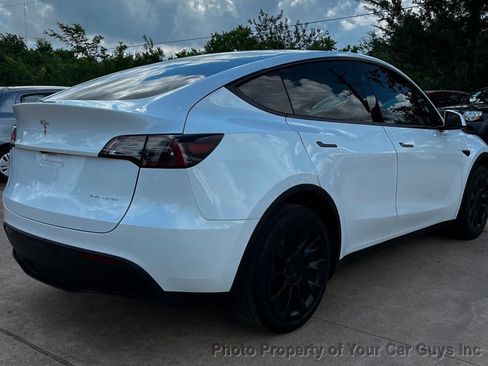 Used 2023 Tesla Model Y Long Range AWD/4WD image 6