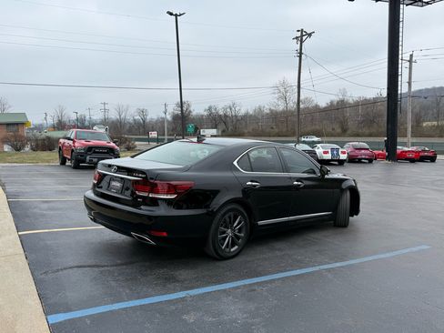 Used 2014 Lexus LS 460 AWD image 3