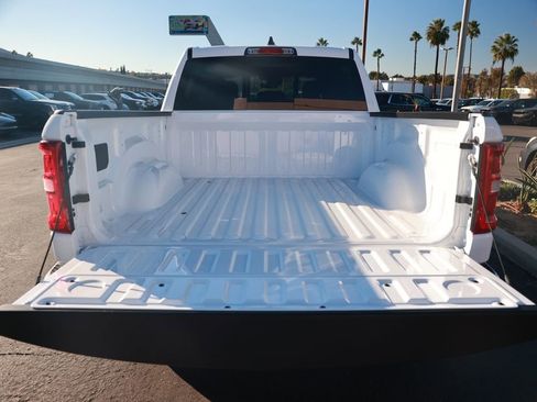 New 2026 RAM 1500 4x4 Crew Cab image 31